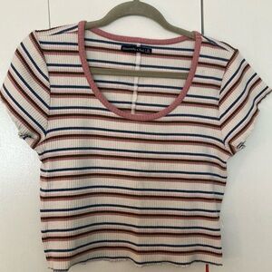Abercrombie & Fitch Ribbed Cap Sleeve Crop Top in White and Pink